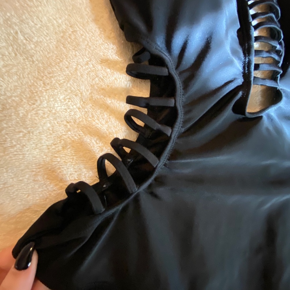 One Piece Swimsuit - Picture 4 of 5